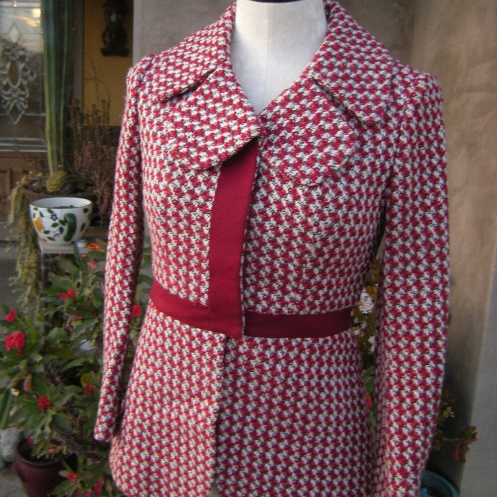 Ho Lai Ladies Tailor Couture Wool Jacket Red Silk Lined SIZE S/M